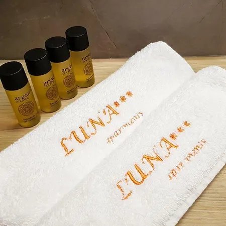 Luna Hrebienok C108 アパート